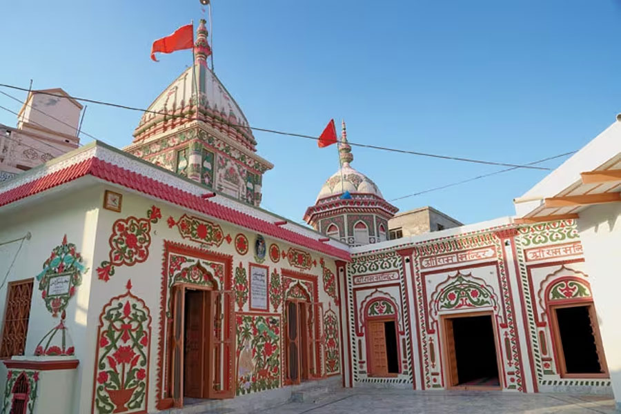 Ram mandir in Islamkot