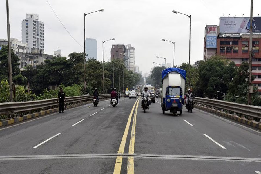 mumbai-road