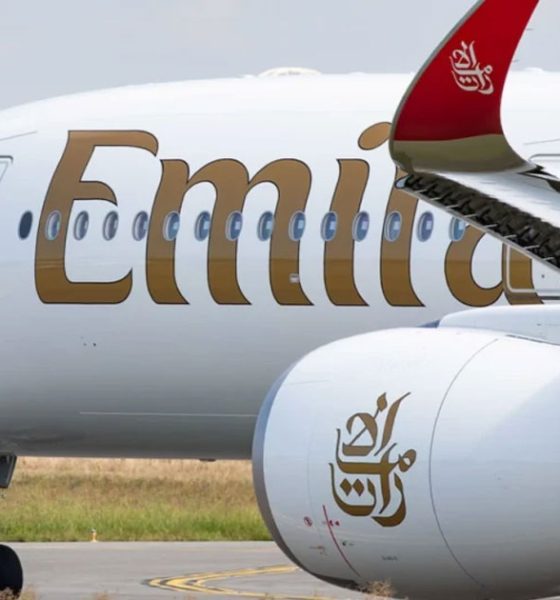 Emirates-A-350