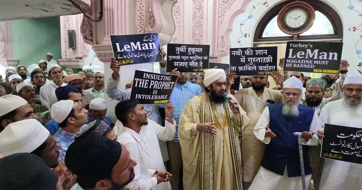 protest mumbai