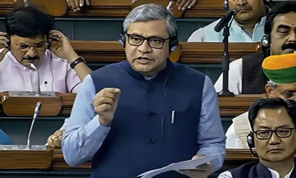 Railway-Minister-Ashwini