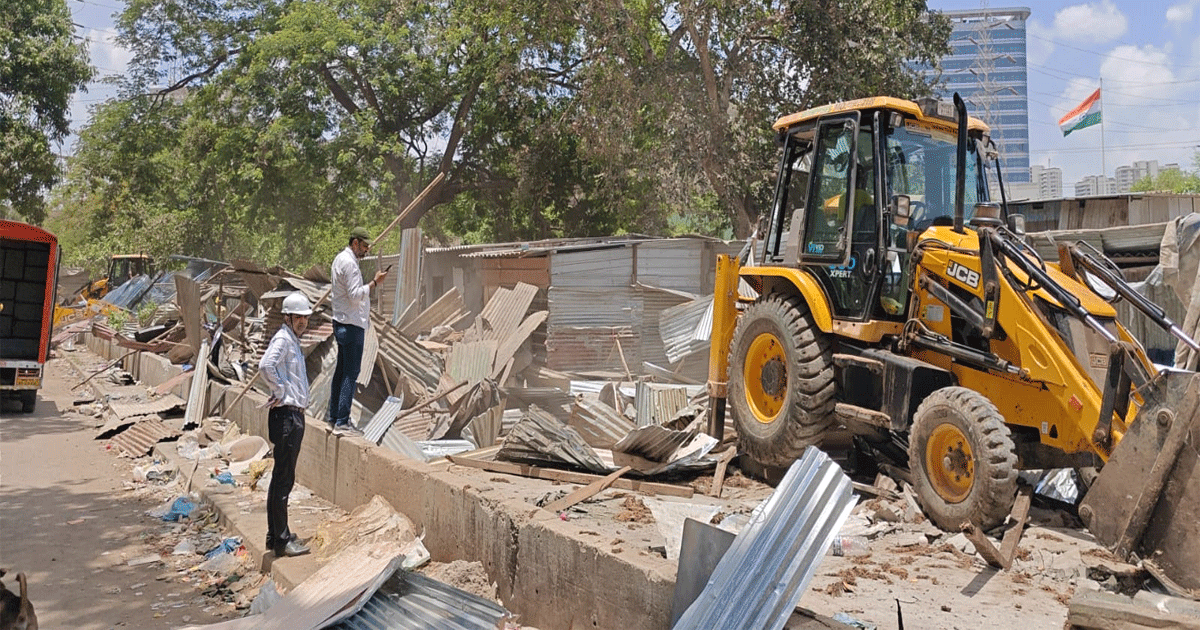JCB
